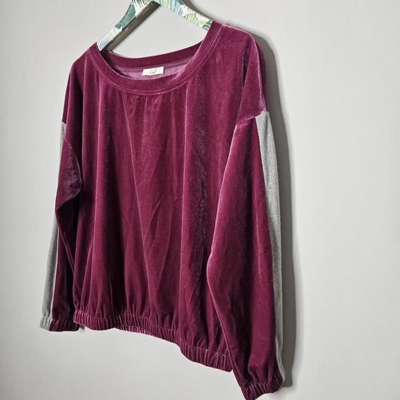 New! Easel Velour Velvet Top & Jogger Pants Set - Picture 3 of 8
